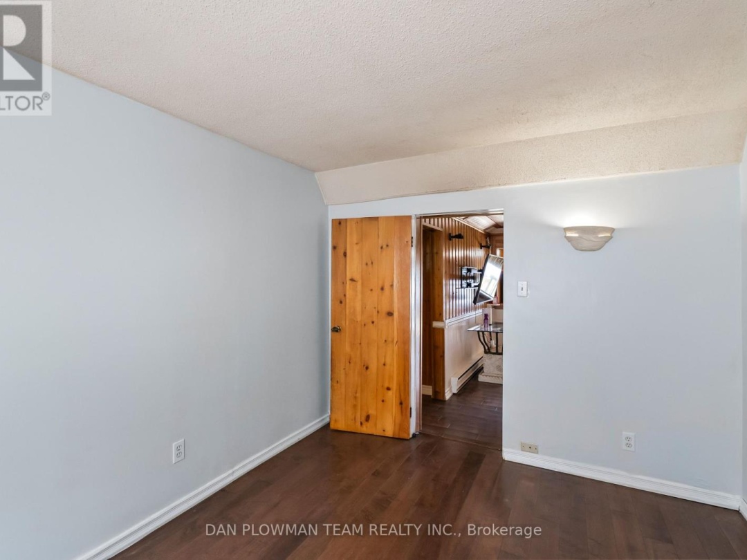 32 Beach Road, Lake Scugog