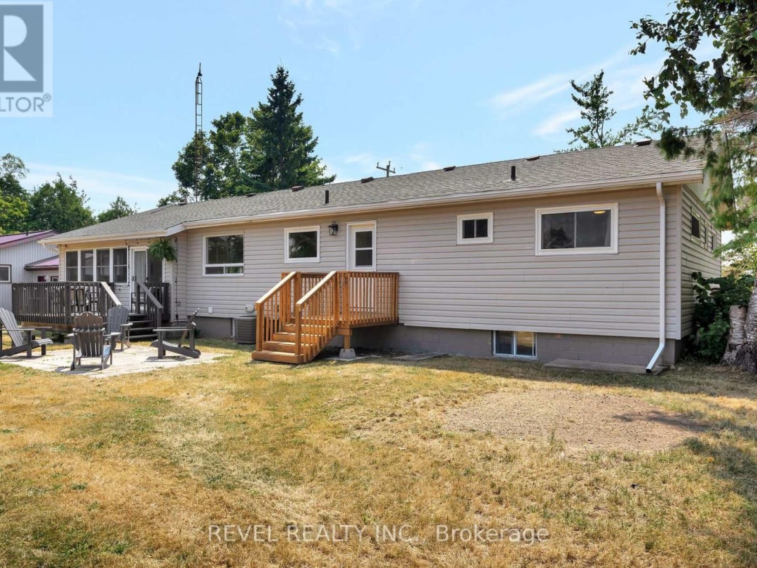 595 HICKORY BEACH ROAD, 