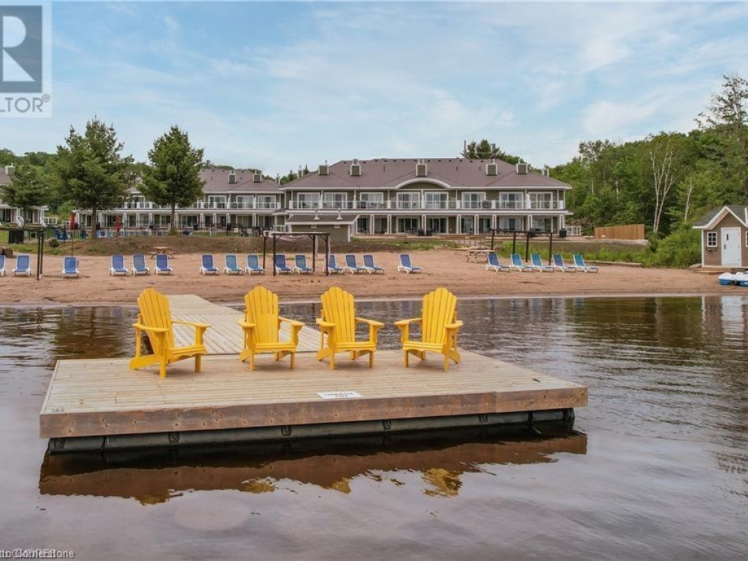 1869 Hwy 118 W Unit# Bhvb201, Lake Muskoka