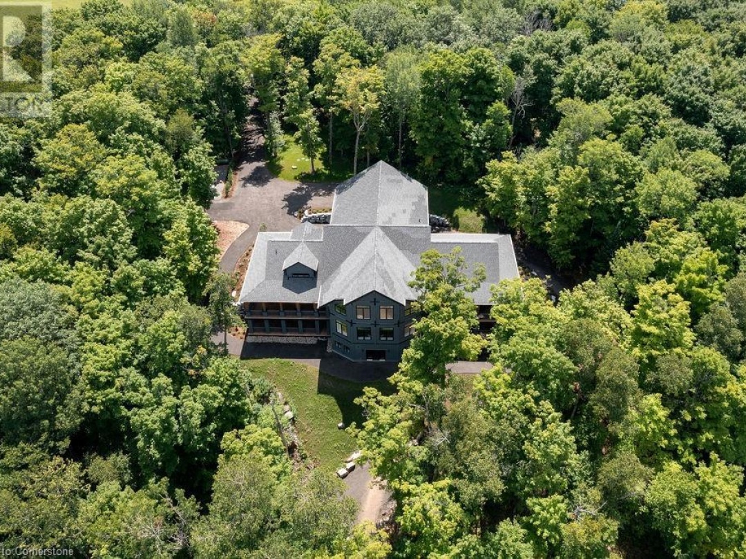 84 Swallowdale Road Road, Huntsville