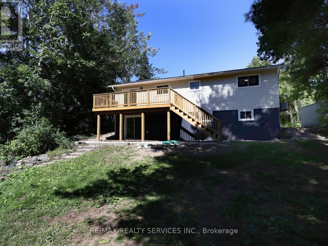 8570 HWY 12, 