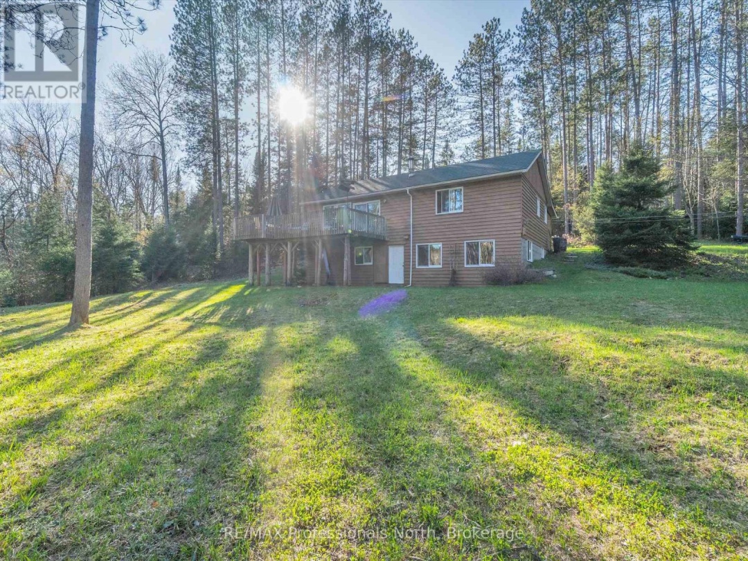 1273 Williamsport Road, Big East Lake