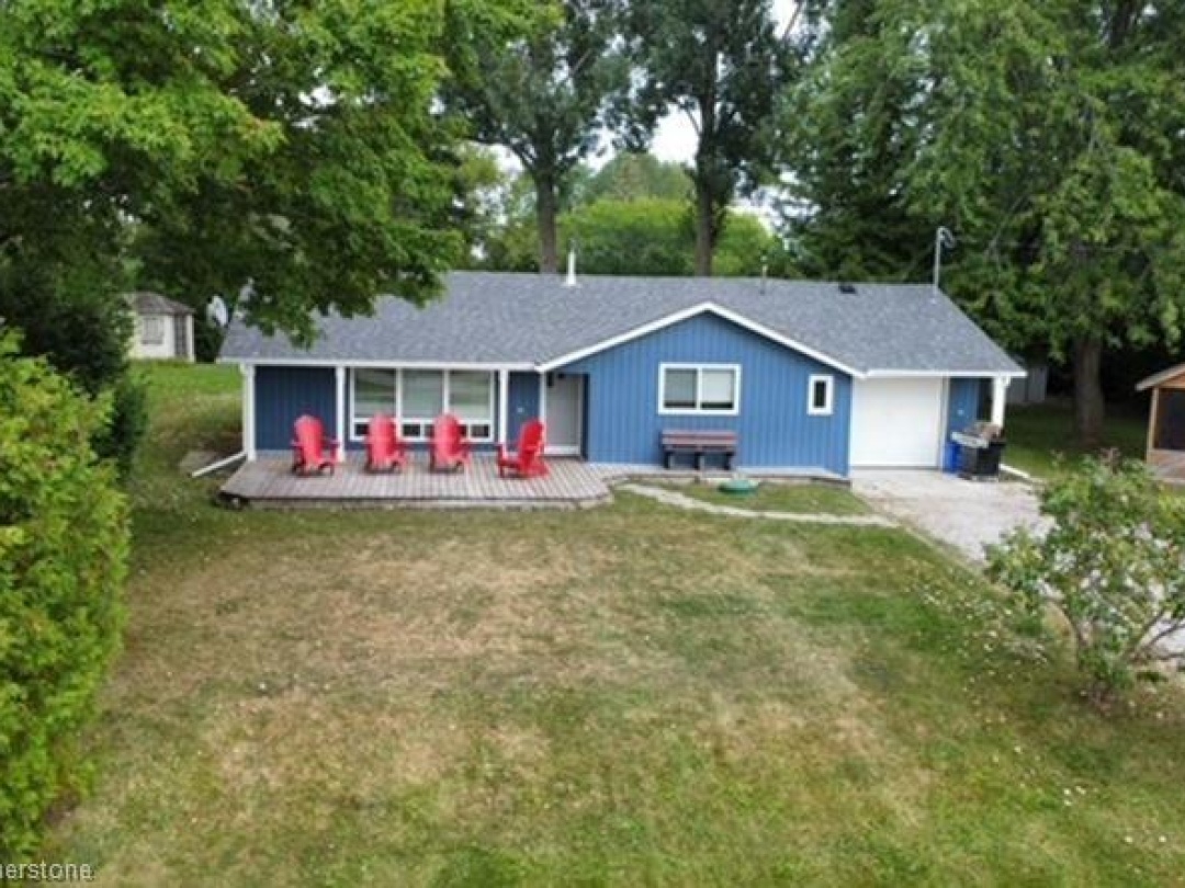 38 MACPHERSON Crescent, Kawartha Lakes