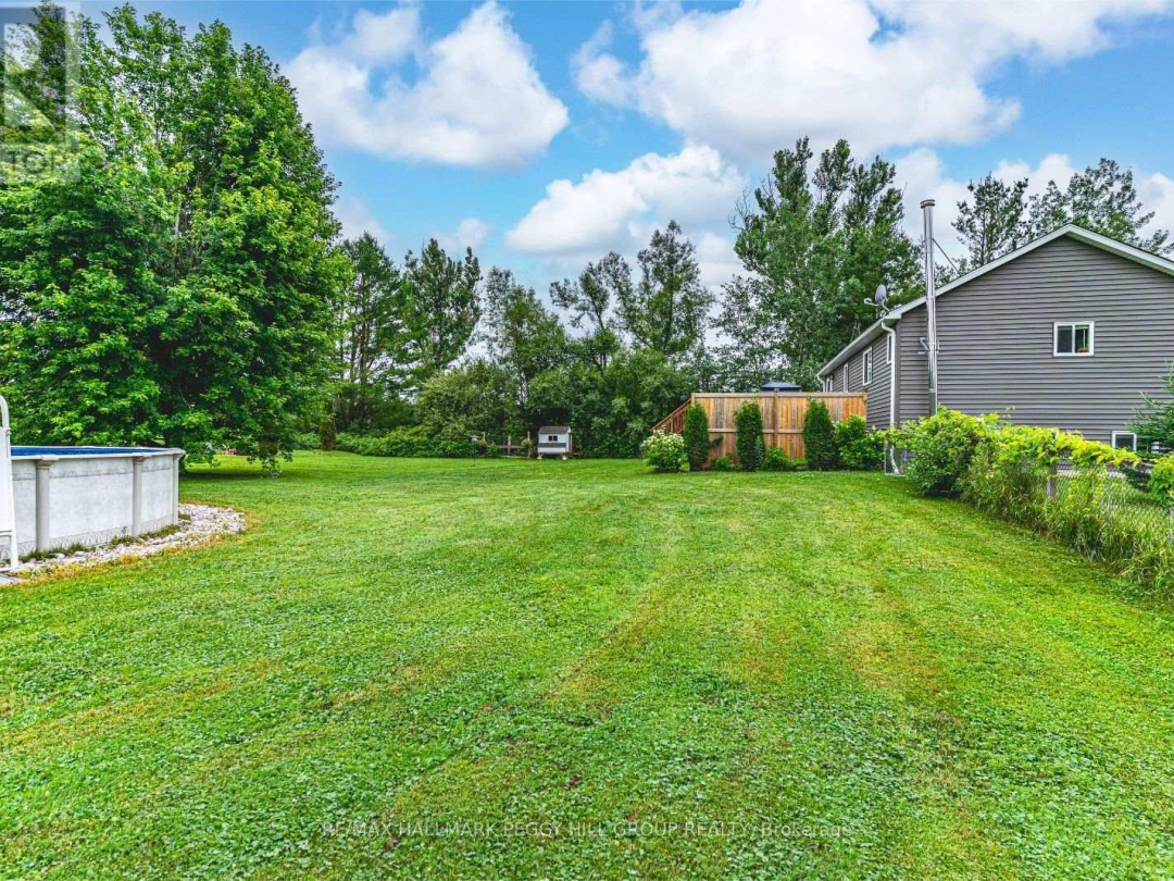 285 WARMINSTER SIDEROAD, 