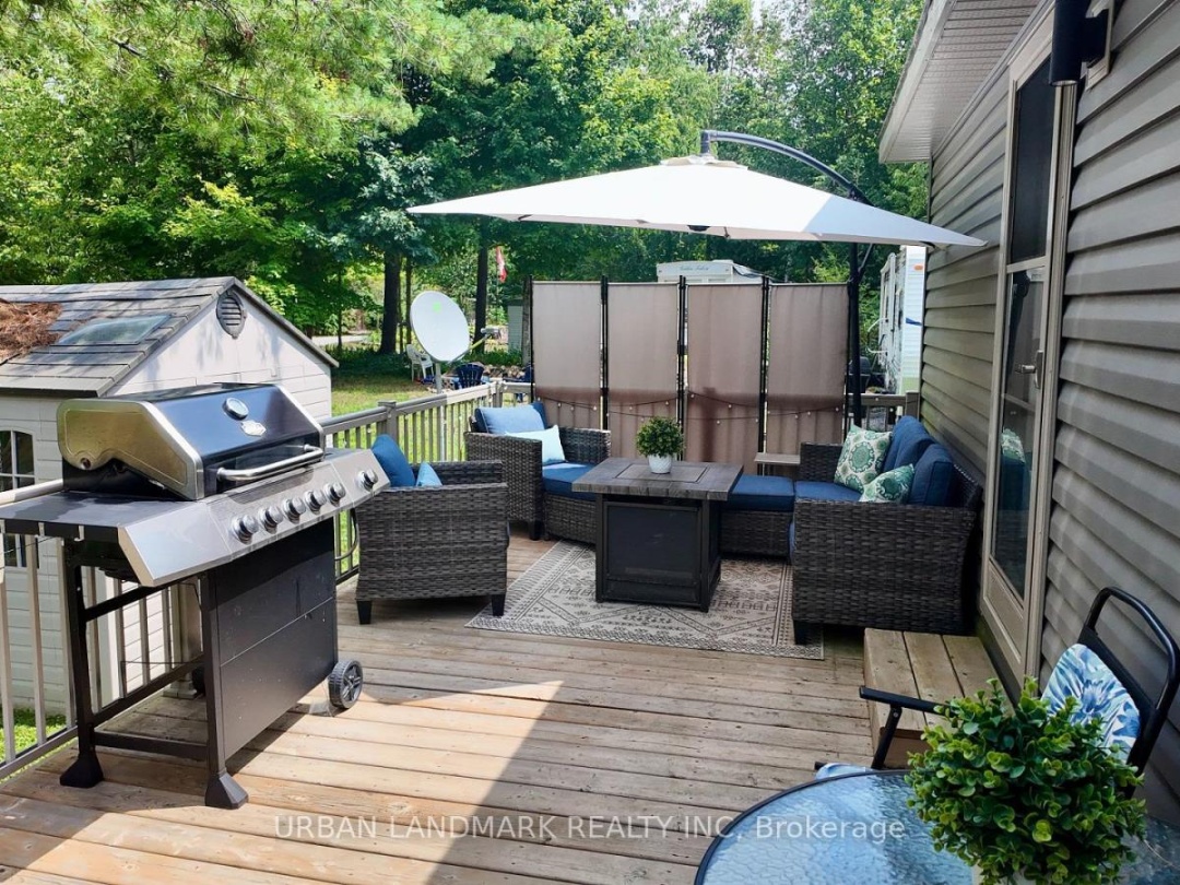 2612 VICTORIA ROAD, 