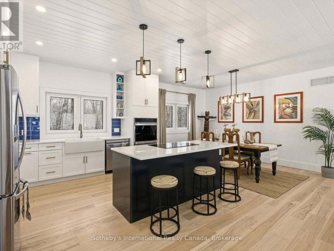 2435 RAVENSCLIFFE ROAD, 