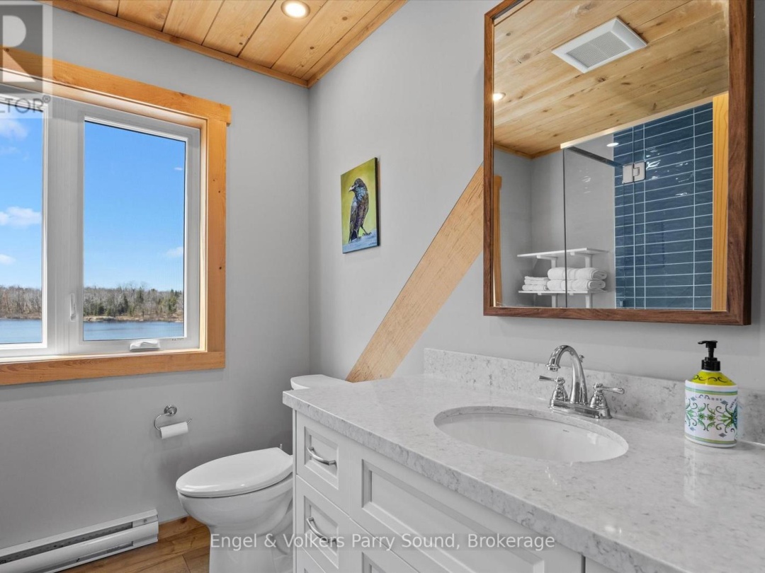201 Loch Erne Road, Vowel Lake