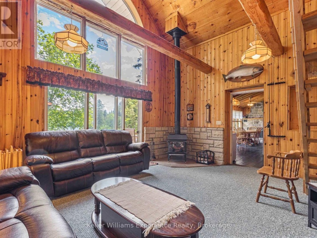 1077 Friendship Lane, Raven Lake