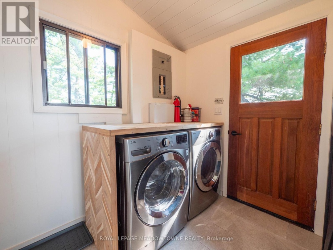 460 Island, Georgian Bay