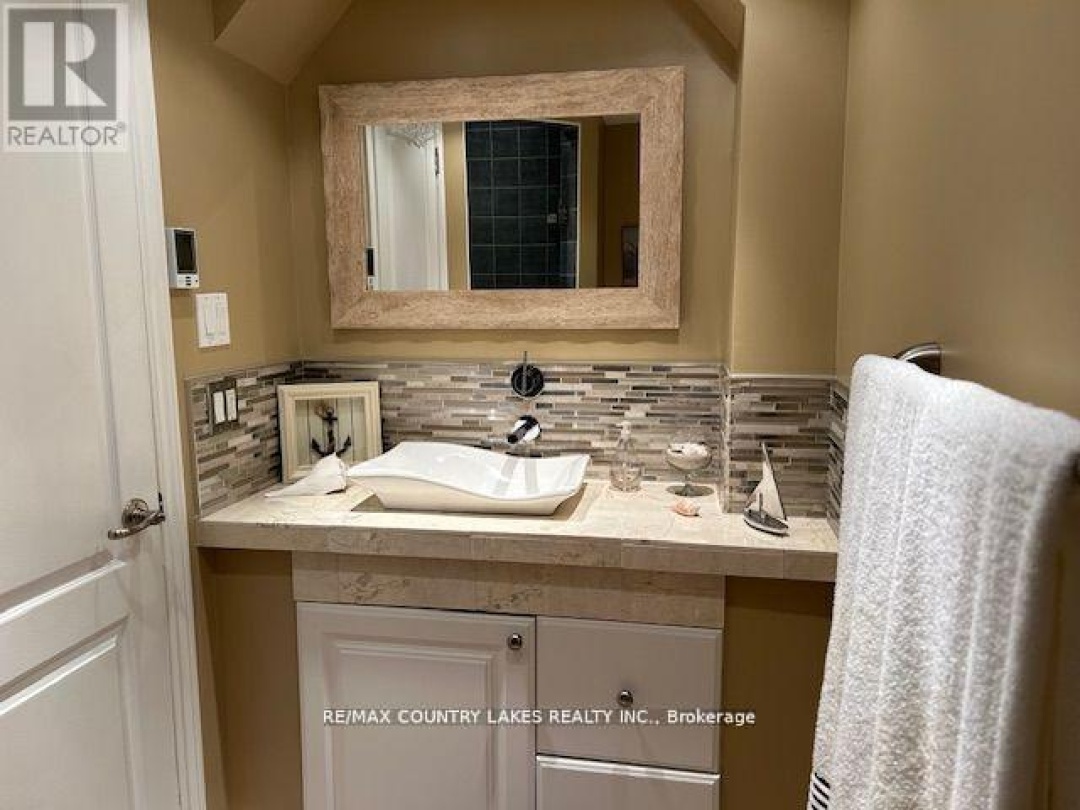 6 - 30 LAGUNA PARKWAY, 
