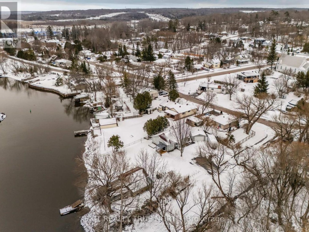 5 Hemlock Avenue, Georgian Bay