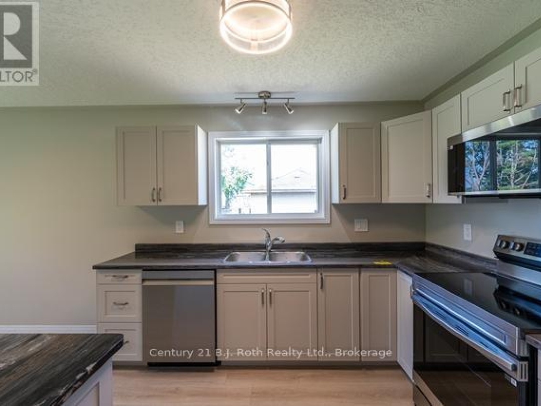 3382 AZCONA AVENUE, 