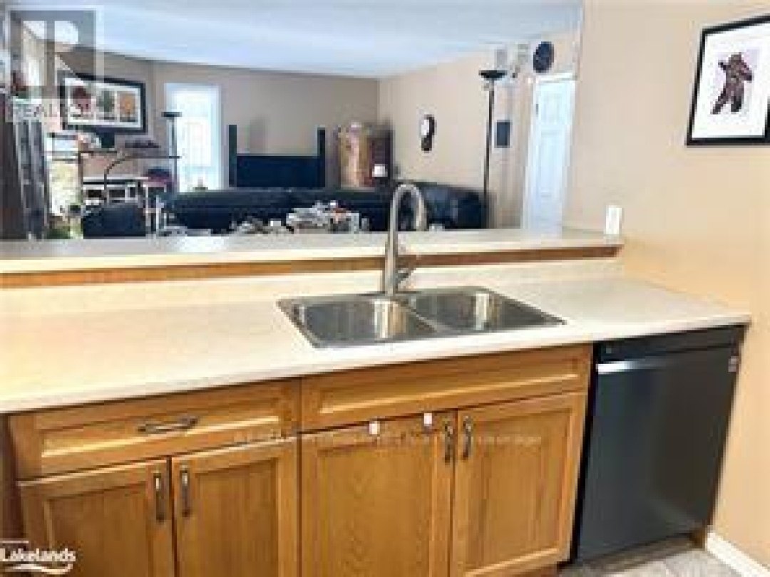 20 1591 Hidden Valley Road, Peninsula Lake