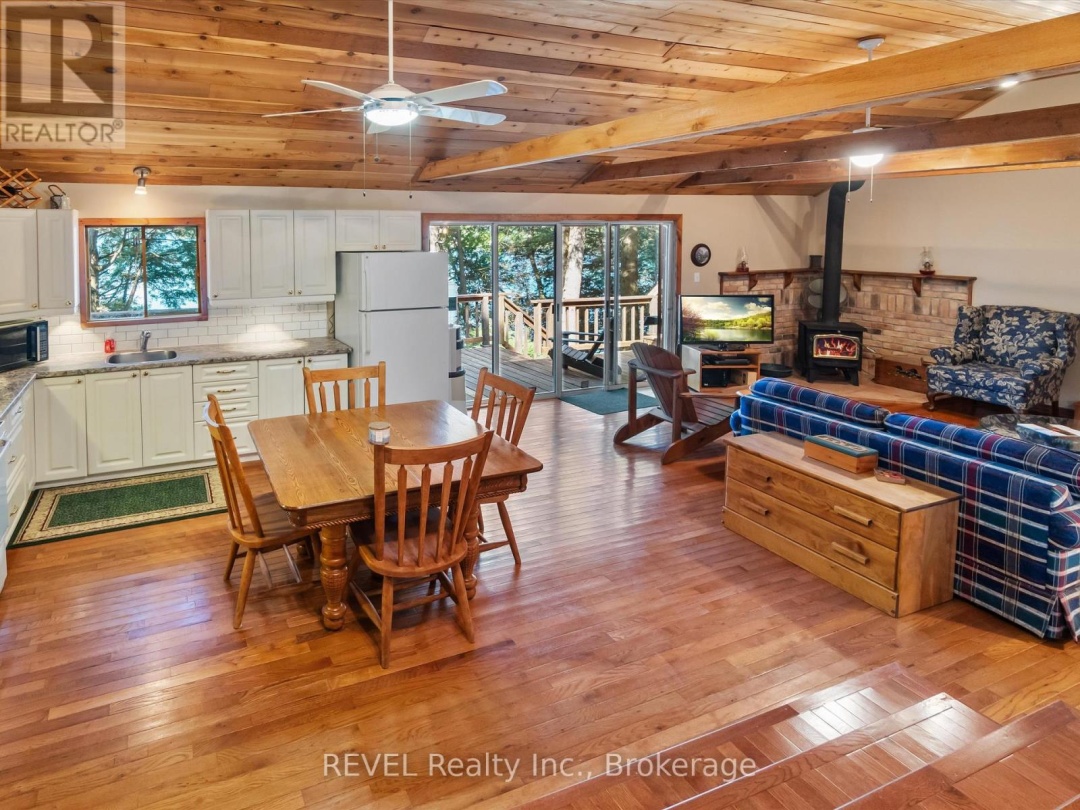 1077 Rignalls Road E, Wood Lake
