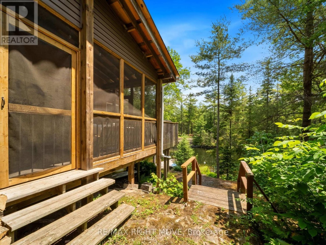 3305 RIVERDALE DRIVE, 