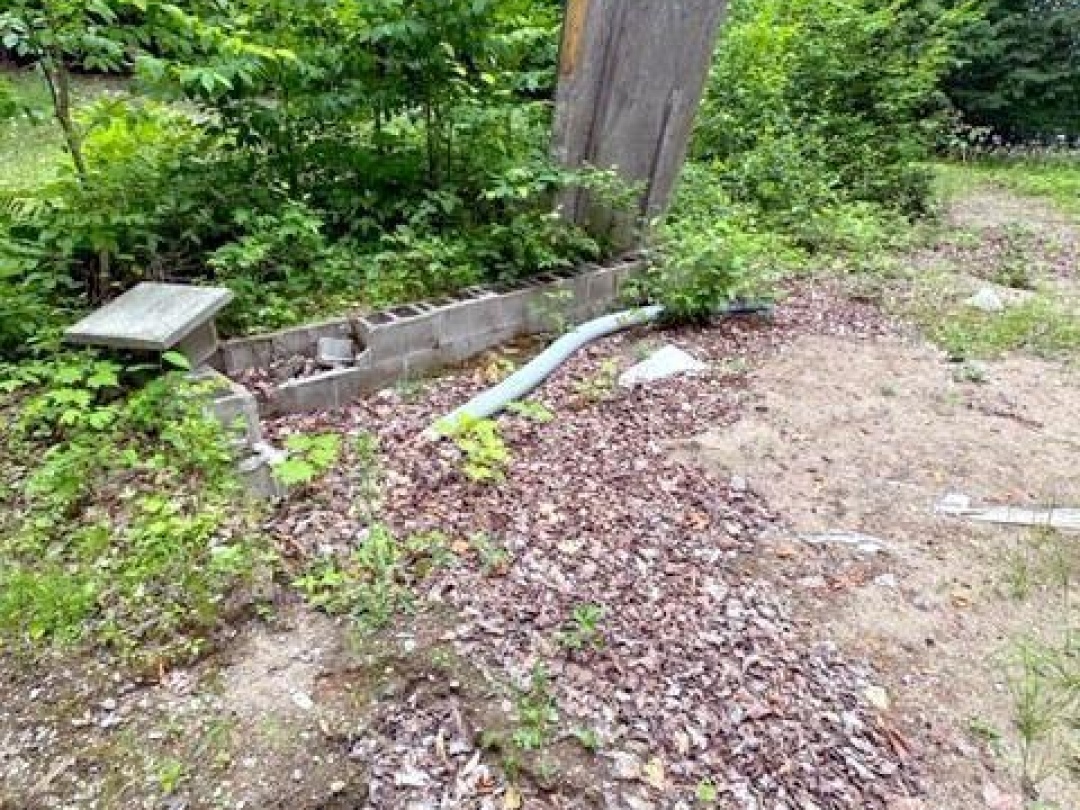 1167 LEON'S LANE, 