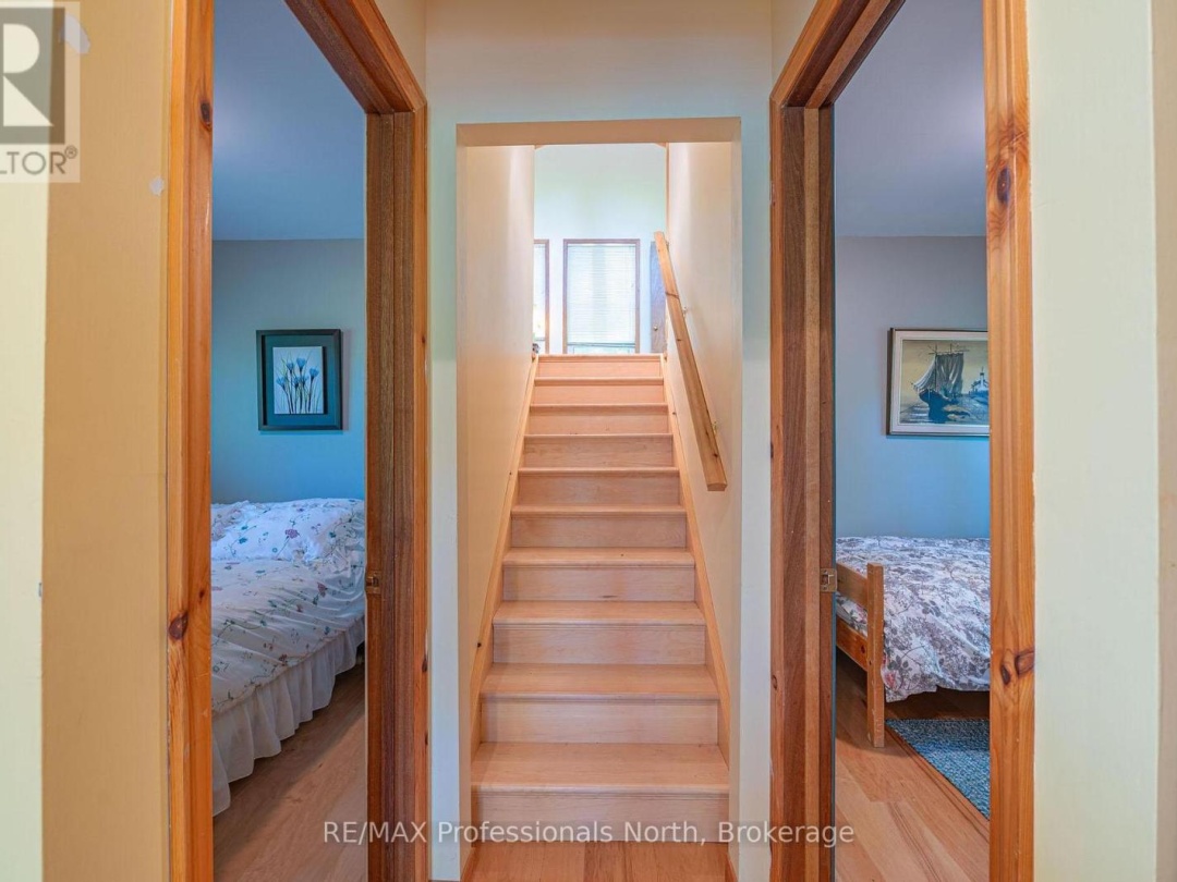 1023 Maiden Trail, Bob Lake