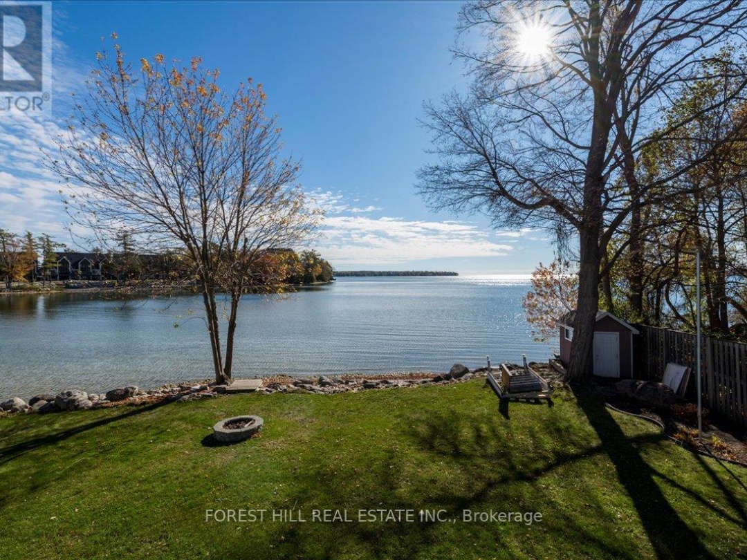 10 - 10 INVERMARA COURT, Lake Simcoe