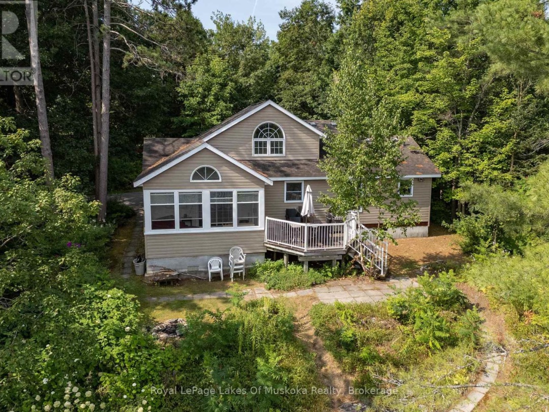 49 PINETREE ROAD, 