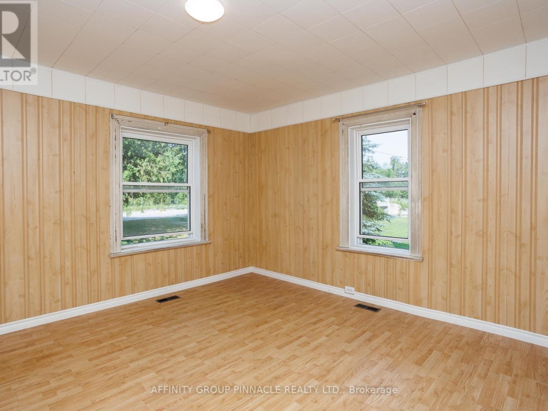 1850 VICTORIA ROAD, 
