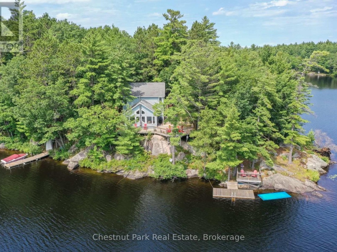 1049 Route 11 Road E, Kahshe Lake