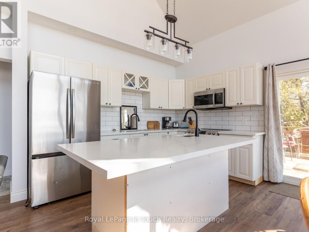 26 Macey Bay Road, Georgian Bay