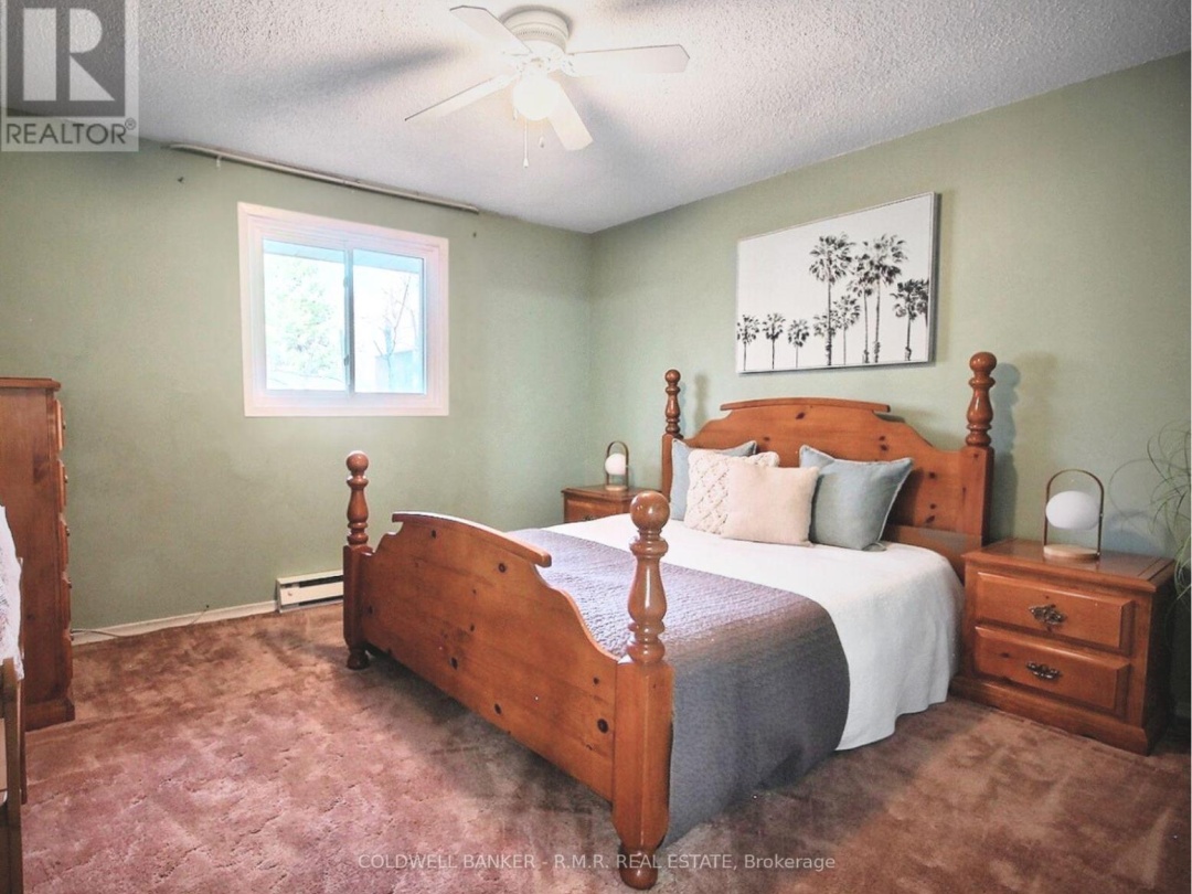 3493 Southwood Beach Boulevard, St John Lake