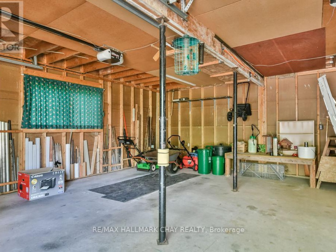 5566 Gray's Bay Road, Lake Couchiching