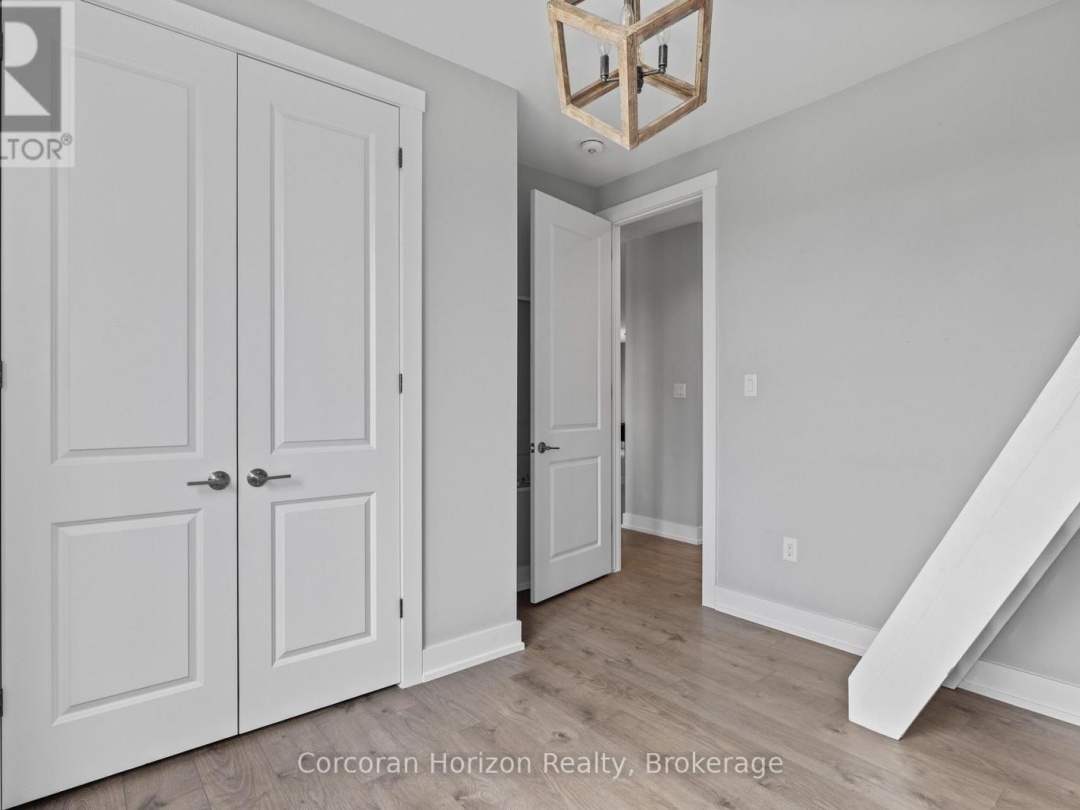 12 REIDS RIDGE, 