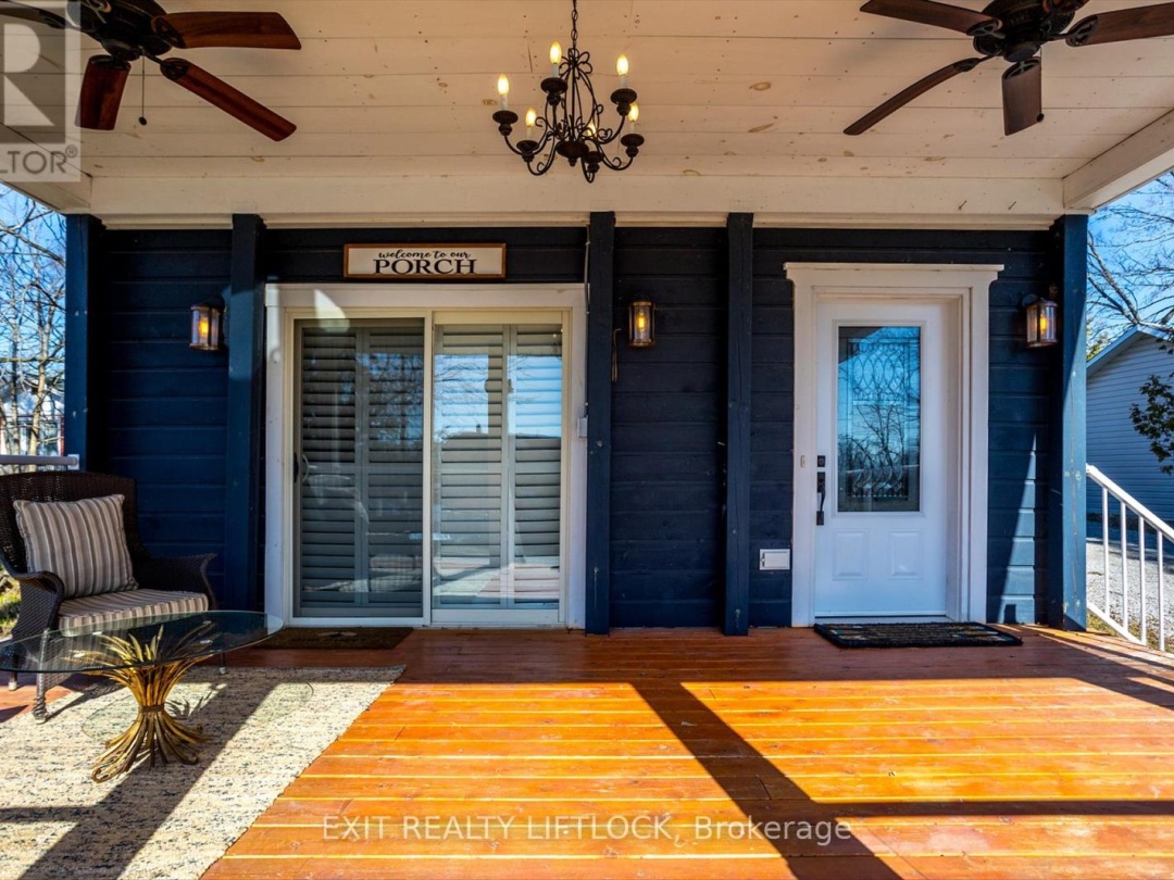 64 Front Street E, Pigeon Lake