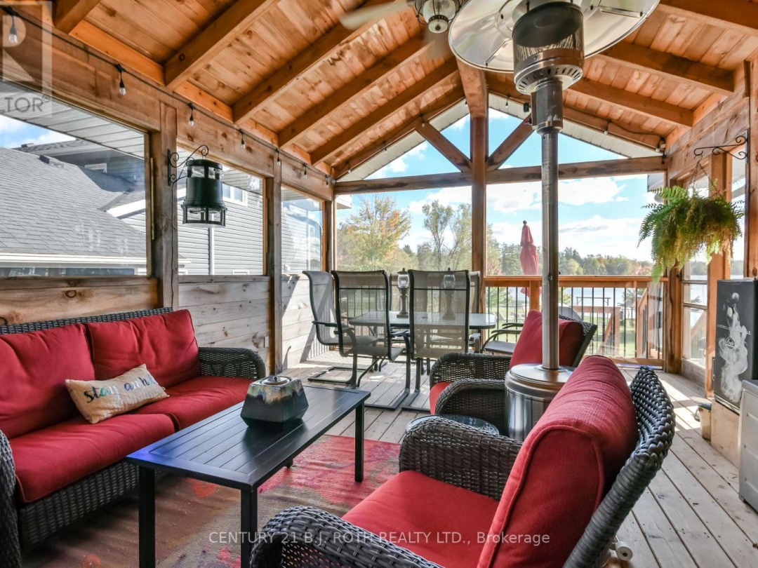 3371 LAKE ST. GEORGE BOULEVARD, 