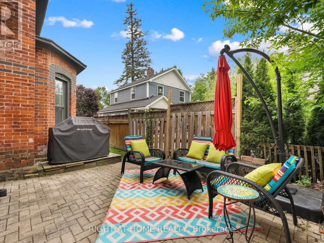 182 Nottawasaga Street, Orillia