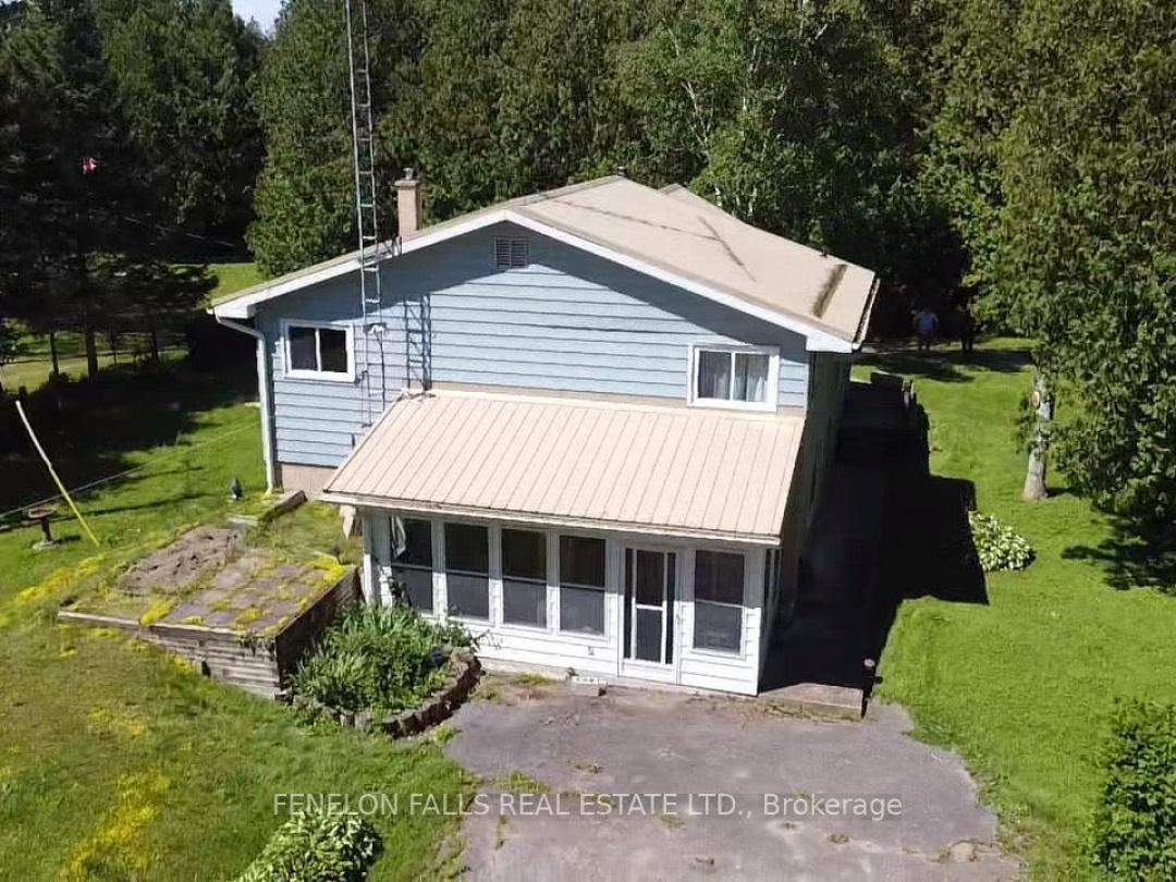 63 Thomas Drive, Sturgeon Lake
