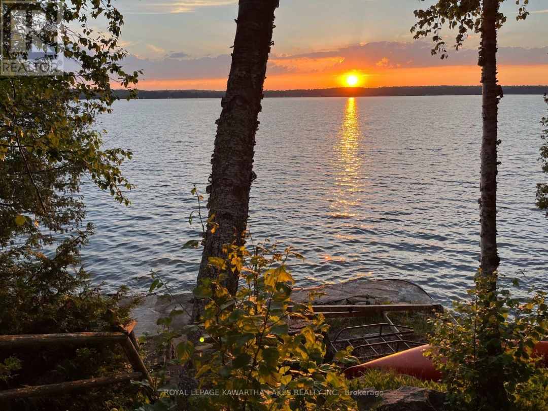 194 Rustic Trail, Four Mile Lake