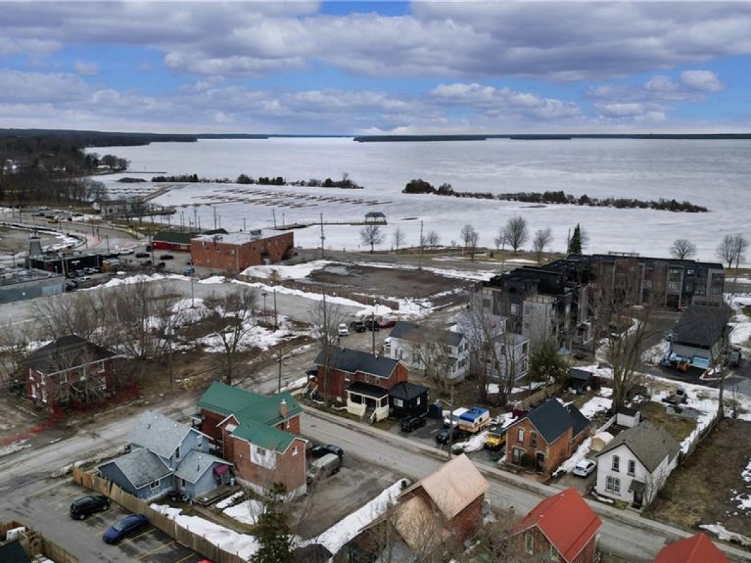 113 Colborne Street E, Orillia