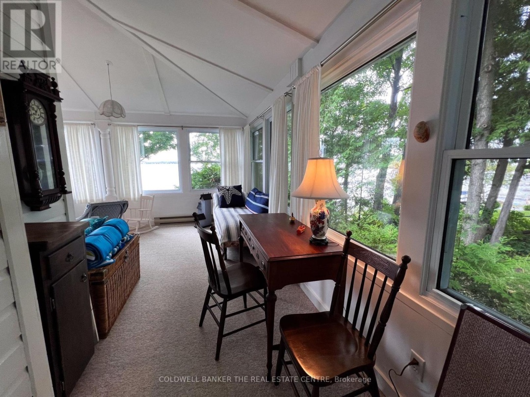 85 Grove Road, Cameron Lake