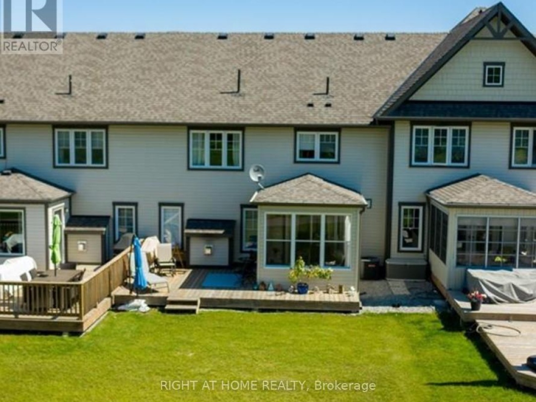 12 Masters Crescent, Georgian Bay