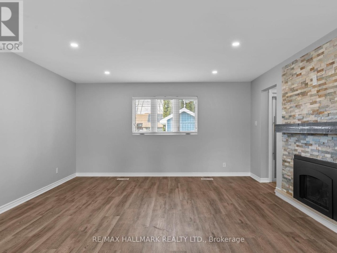 13 Pinetree Court, Lake Simcoe