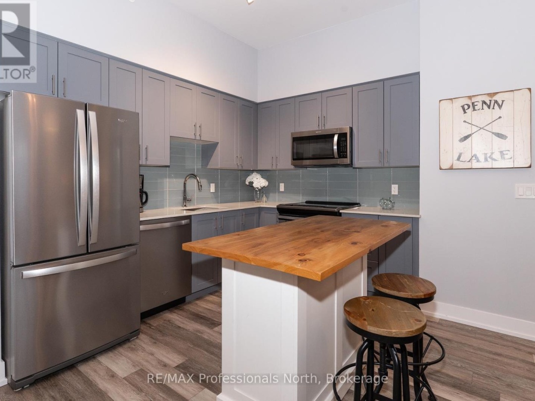 100 - 25 PEN LAKE POINT ROAD, 