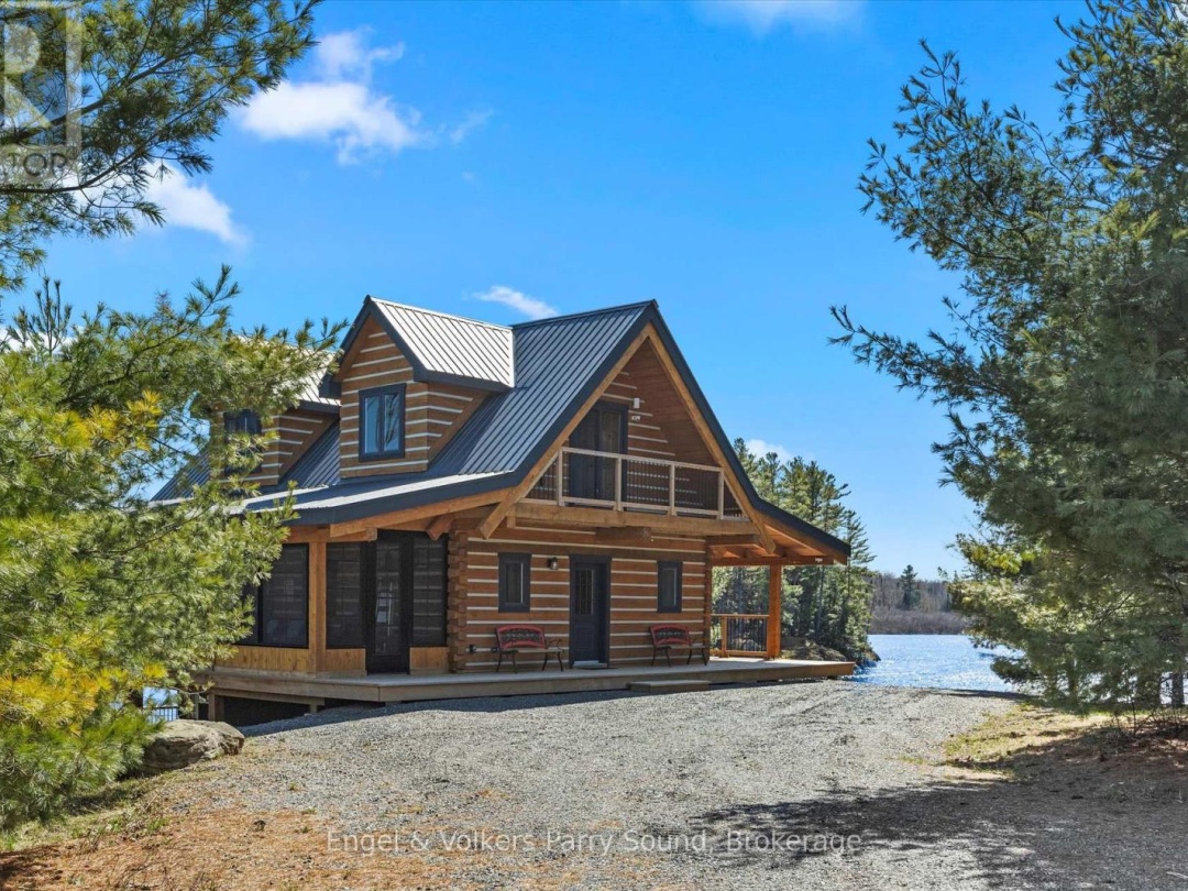 201 Loch Erne Road, Vowel Lake