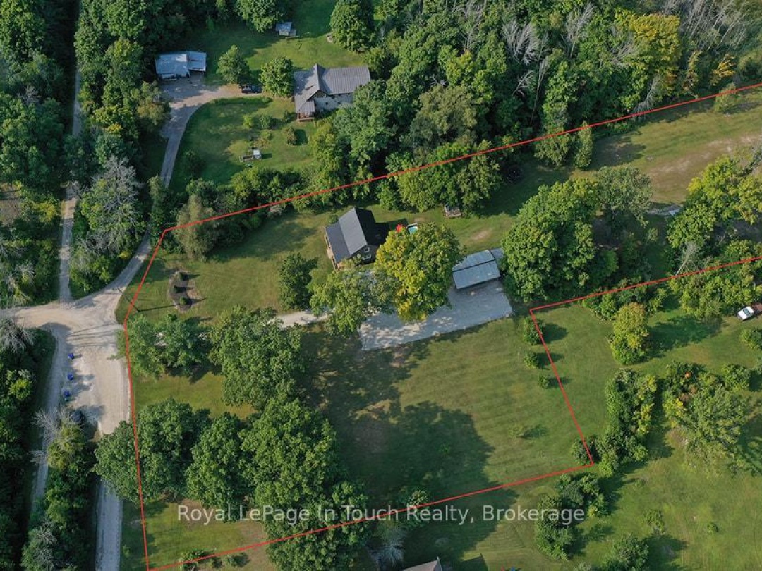 3010 Matchedash Street, Matchedash Bay