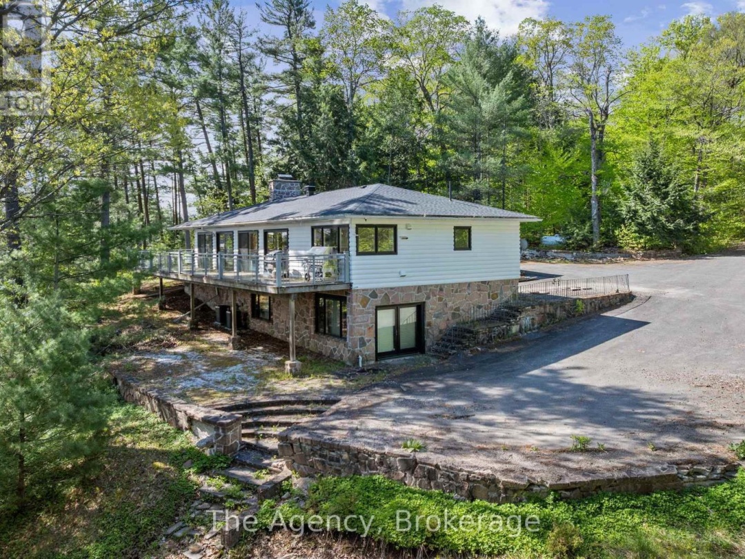 80 Tall Timbers Road, Lake Joseph