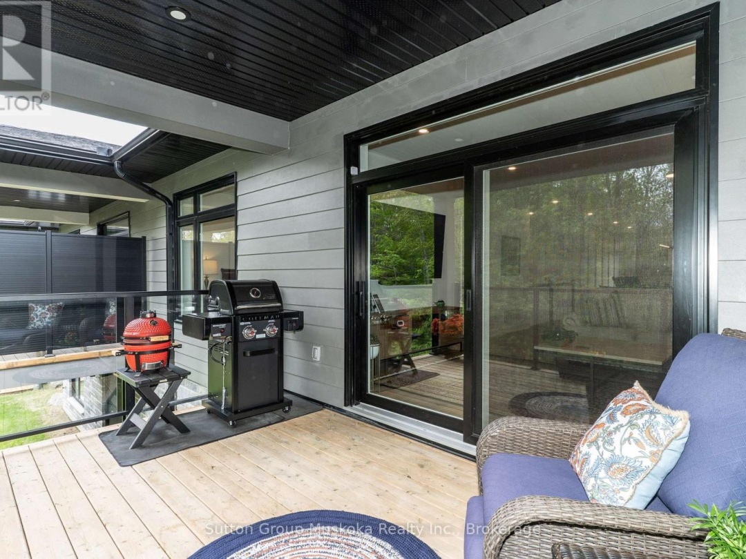 9 JACK STREET, 