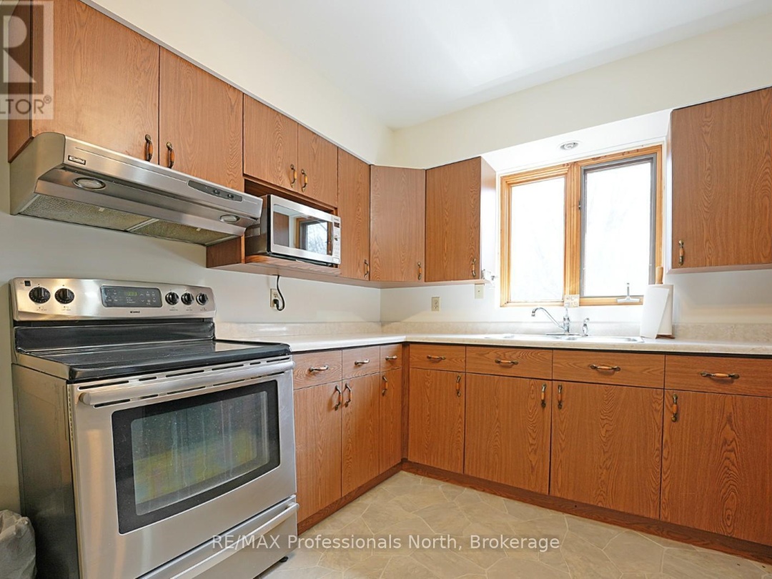 11601 Highway 118 Highway, Gull Lake