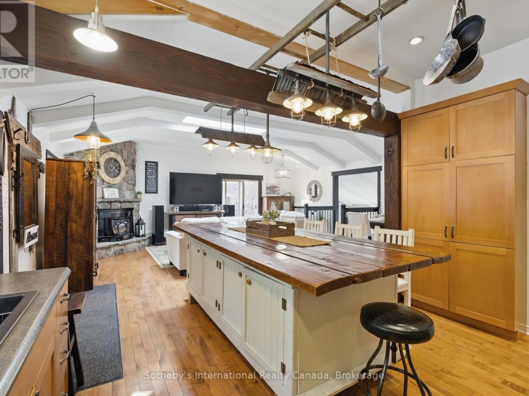 5270 Dean Trail, Severn Lake