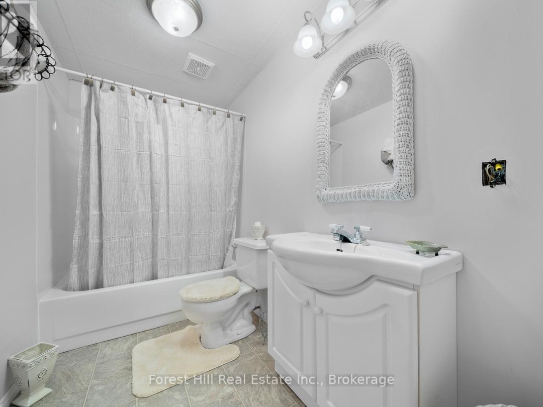 17 SKERRYVORE CIRCLE, 