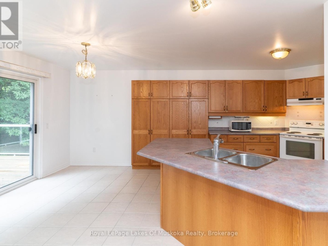 25 STONEHEDGE CLOSE, 