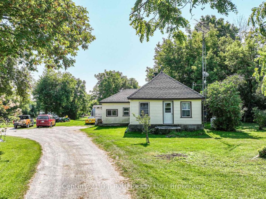 5135 SIDEROAD 25, 