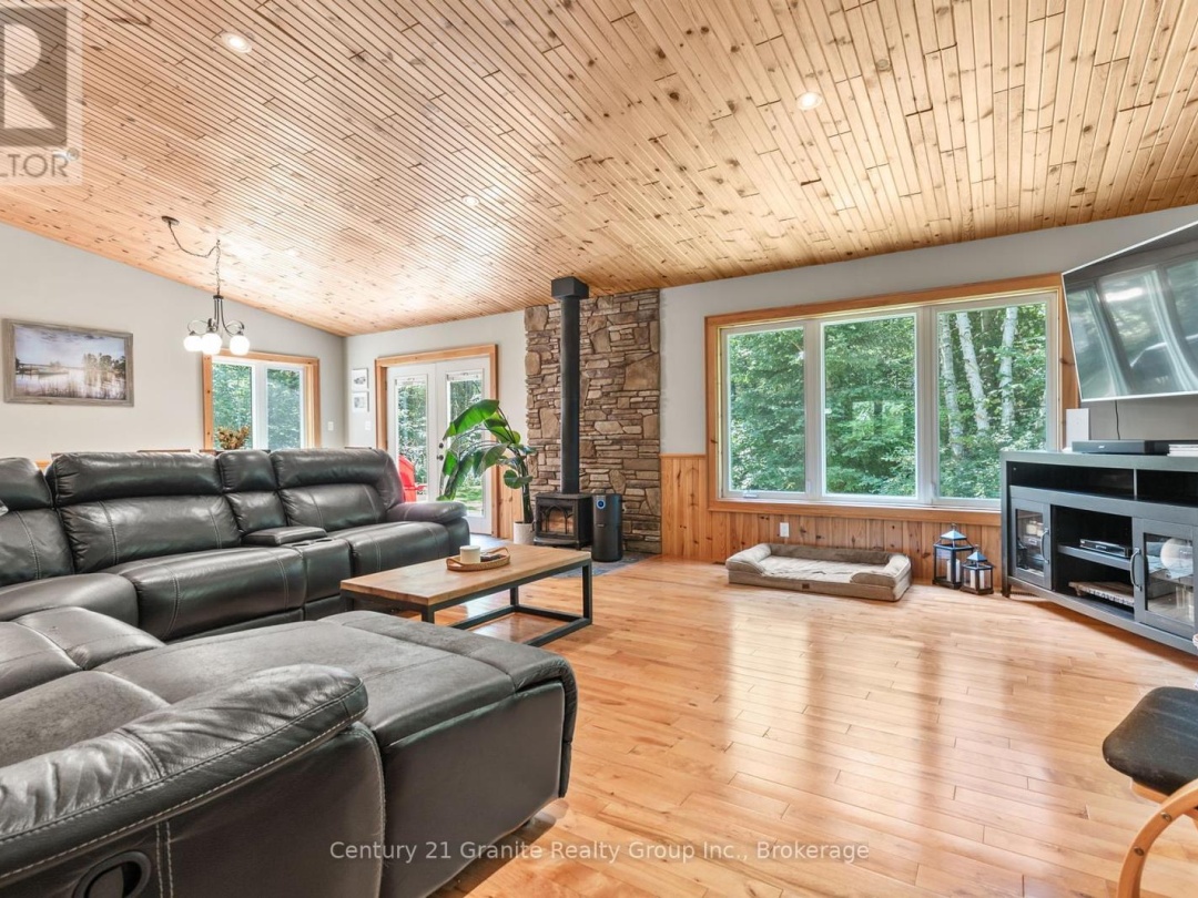 1012 REDNER ROAD, 