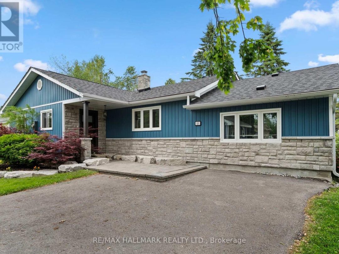 13 PINETREE COURT, 